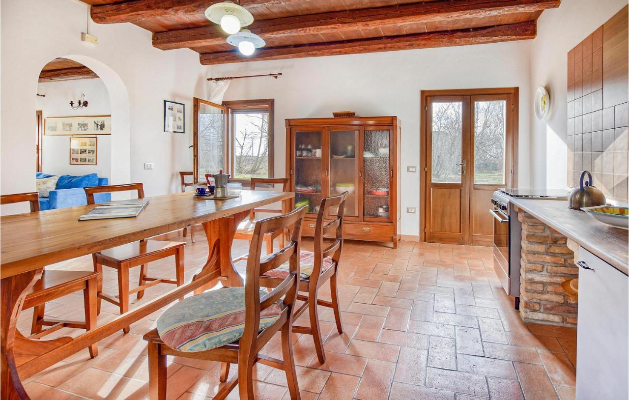 2 Bedroom Awesome Home In Taglio Di Po Ro بورتو فيرو المظهر الخارجي الصورة