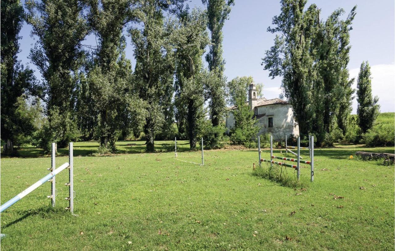 2 Bedroom Awesome Home In Taglio Di Po Ro بورتو فيرو المظهر الخارجي الصورة