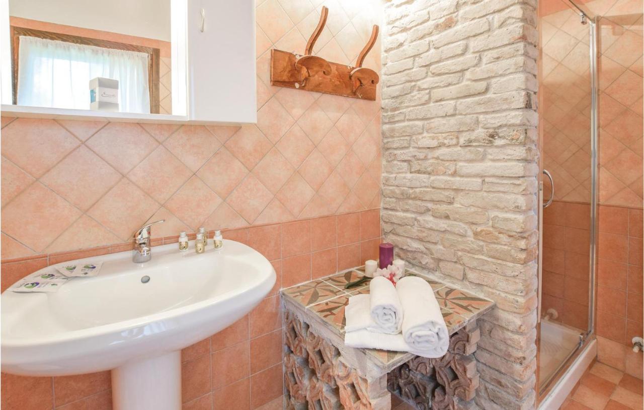 2 Bedroom Awesome Home In Taglio Di Po Ro بورتو فيرو المظهر الخارجي الصورة